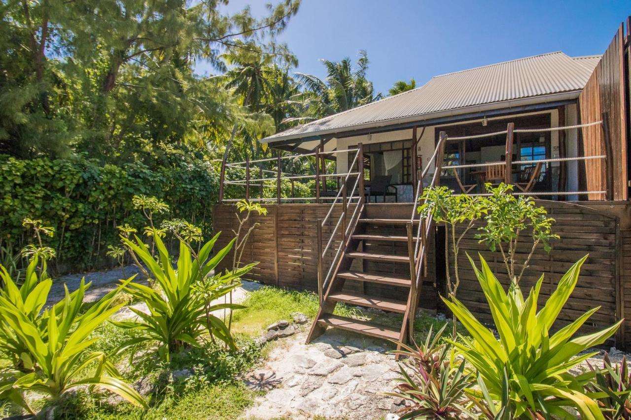 Le Coconut Lodge Avatoru Exteriör bild