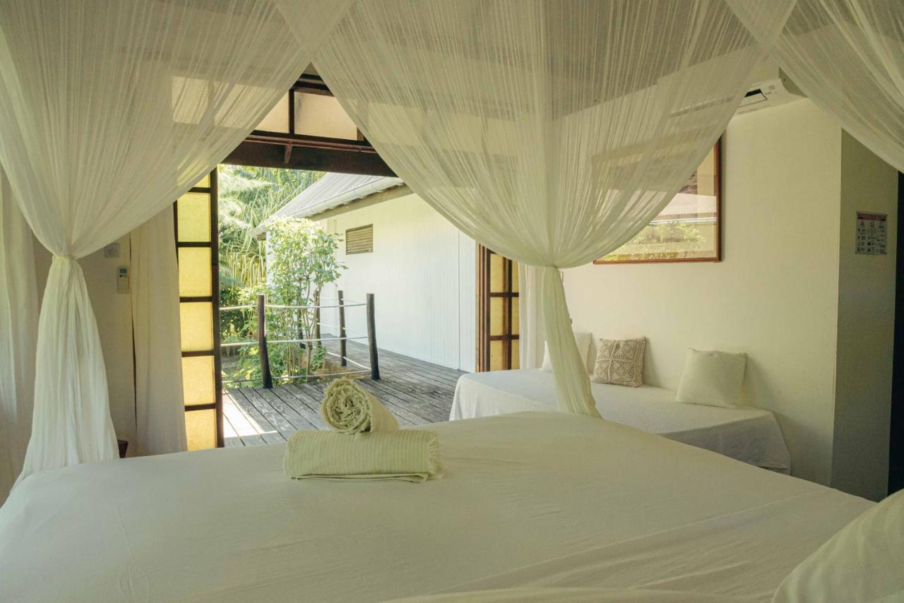 Le Coconut Lodge Avatoru Exteriör bild