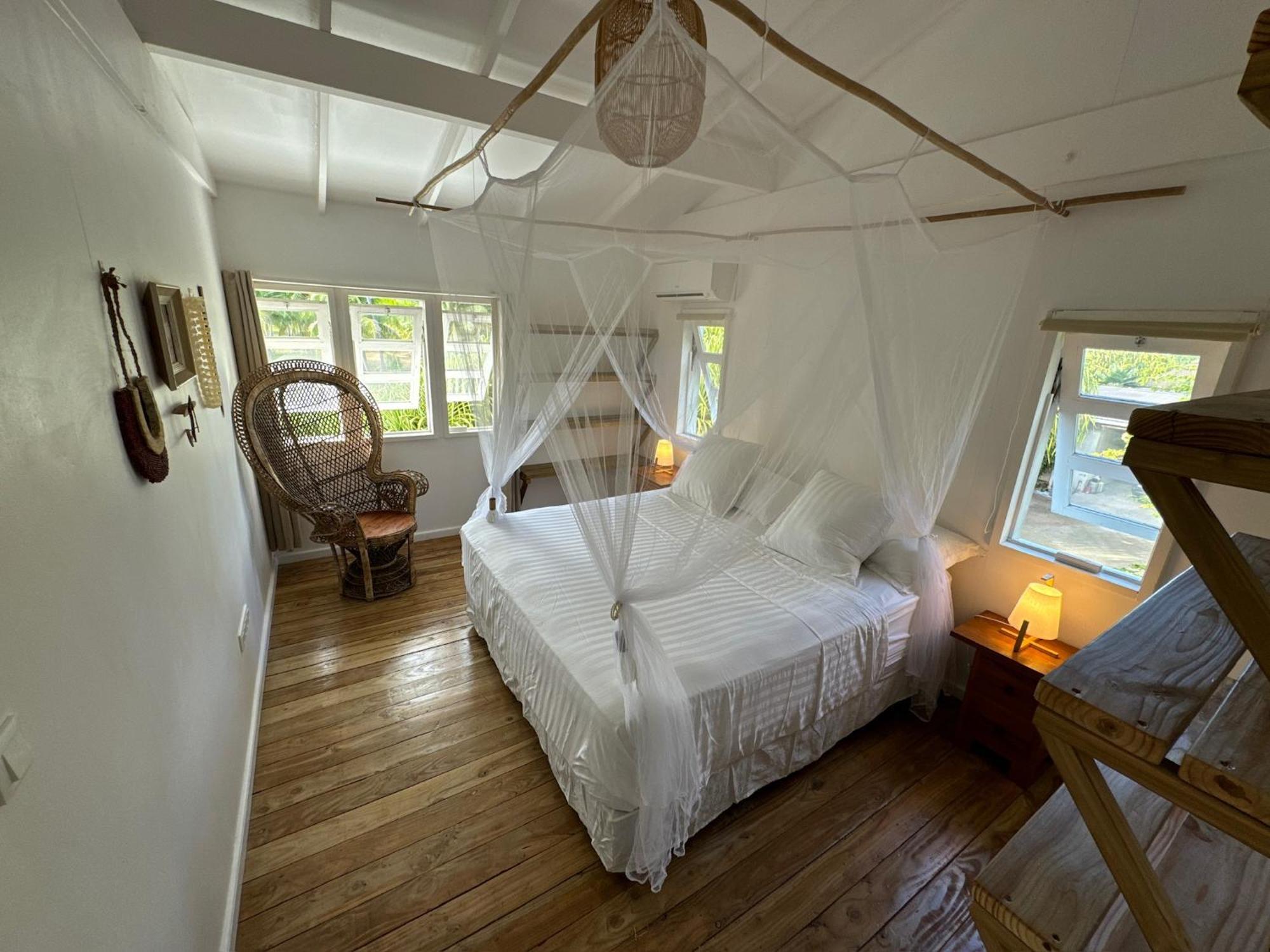 Le Coconut Lodge Avatoru Exteriör bild