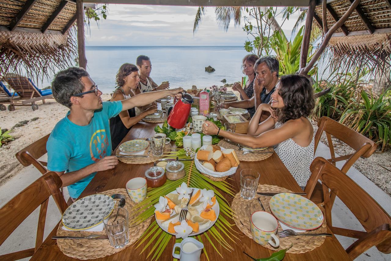 Le Coconut Lodge Avatoru Exteriör bild